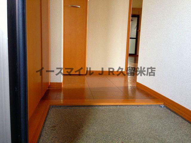 玄関　明るい玄関です