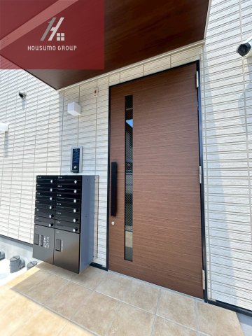 エントランス　建物の内部です