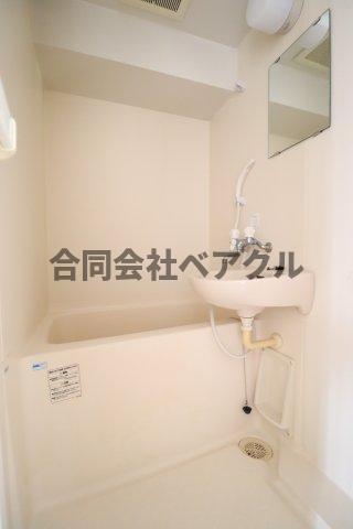 バス・シャワールーム　お風呂で日々の疲れを落としましょう