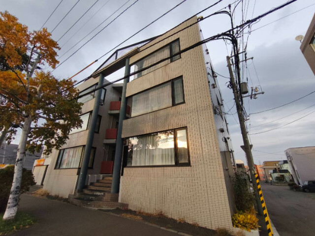 建物外観　札幌市中央区宮の森２条「ヴァトンヒルズ宮の森」