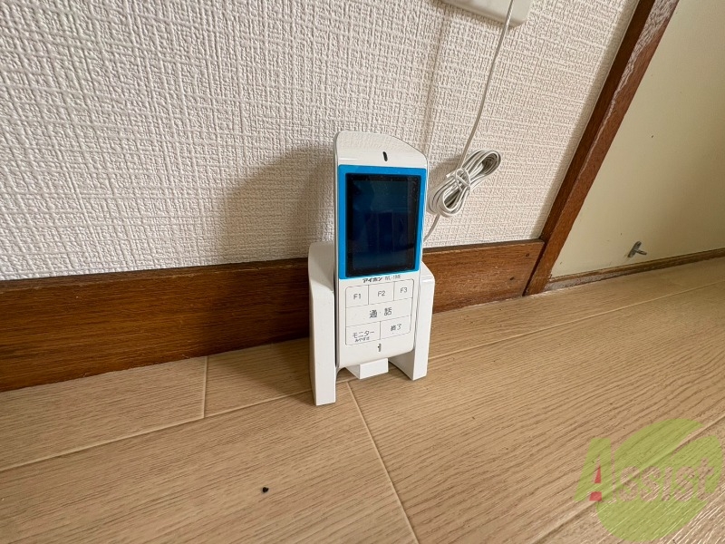 セキュリティ　ＴＶモニター付インターホンです。来客者の顔が見えるので安心！