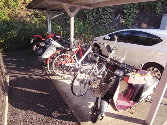 関市 3階建 築24年の外観写真