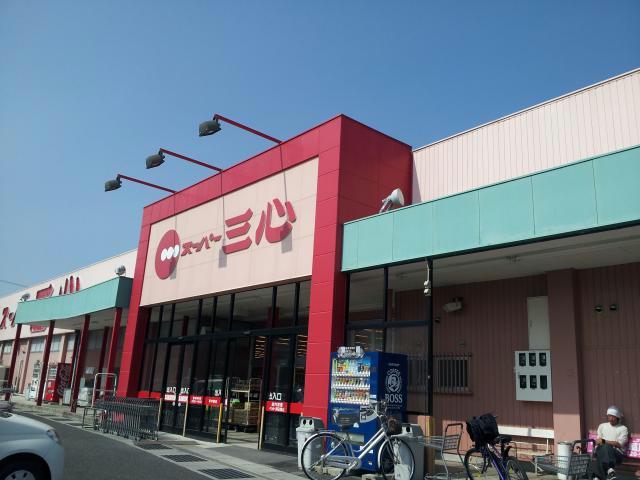 関市 3階建 築24年の周辺写真
