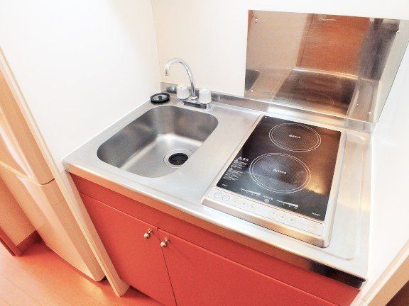 キッチン　電気コンロ2口付き