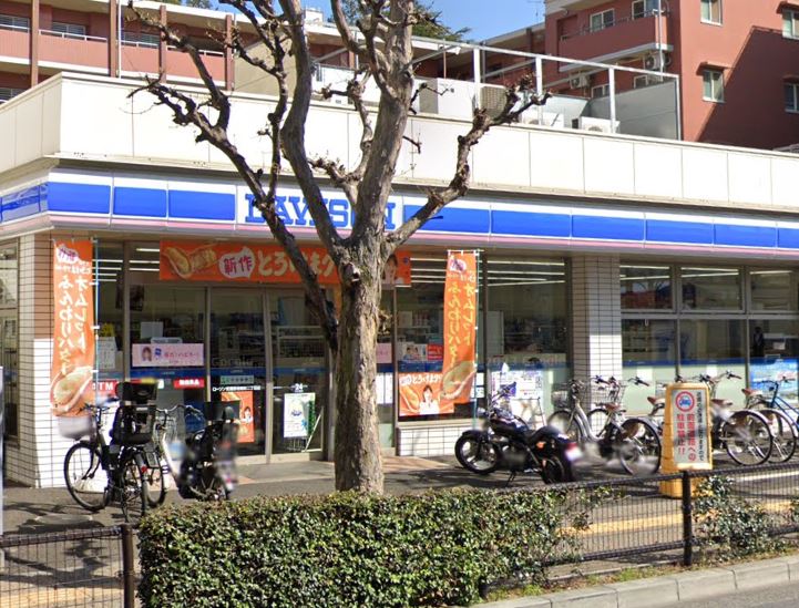 コンビニ　ローソン 武蔵野境南町二丁目店（コンビニ）まで733m