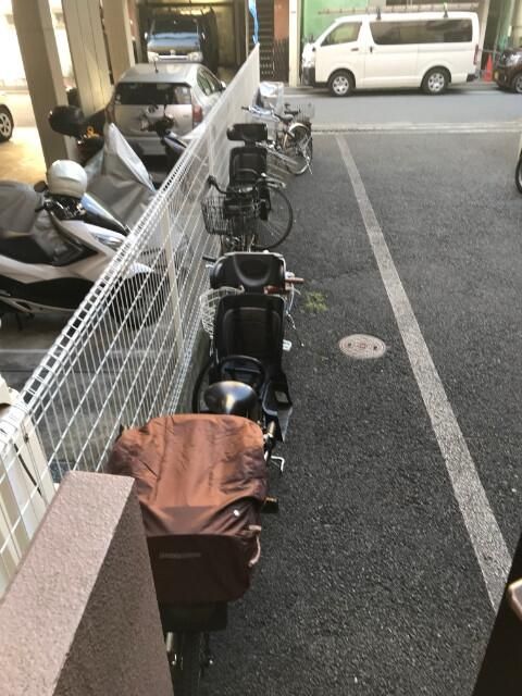 駐車場　駐輪場です
