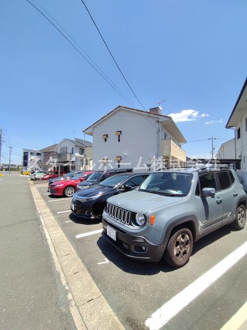 駐車場　カースペースがあります
