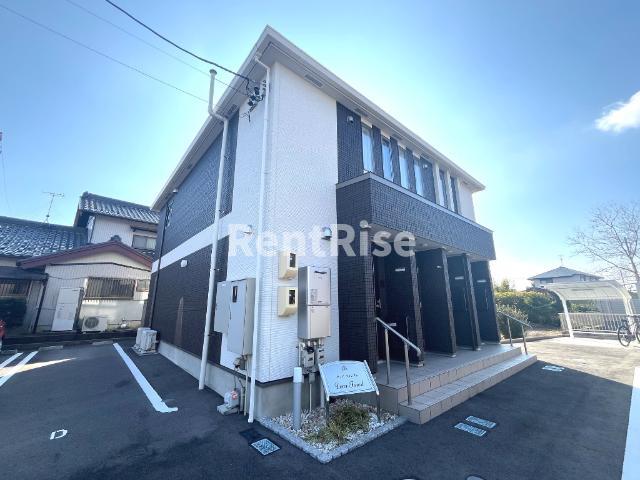 駐車場　外観写真（昼）