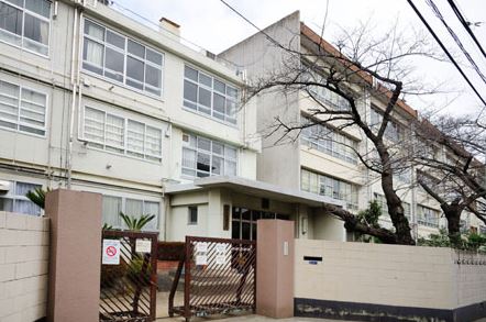 中学校　川崎市立住吉中学校（中学校）まで1170m