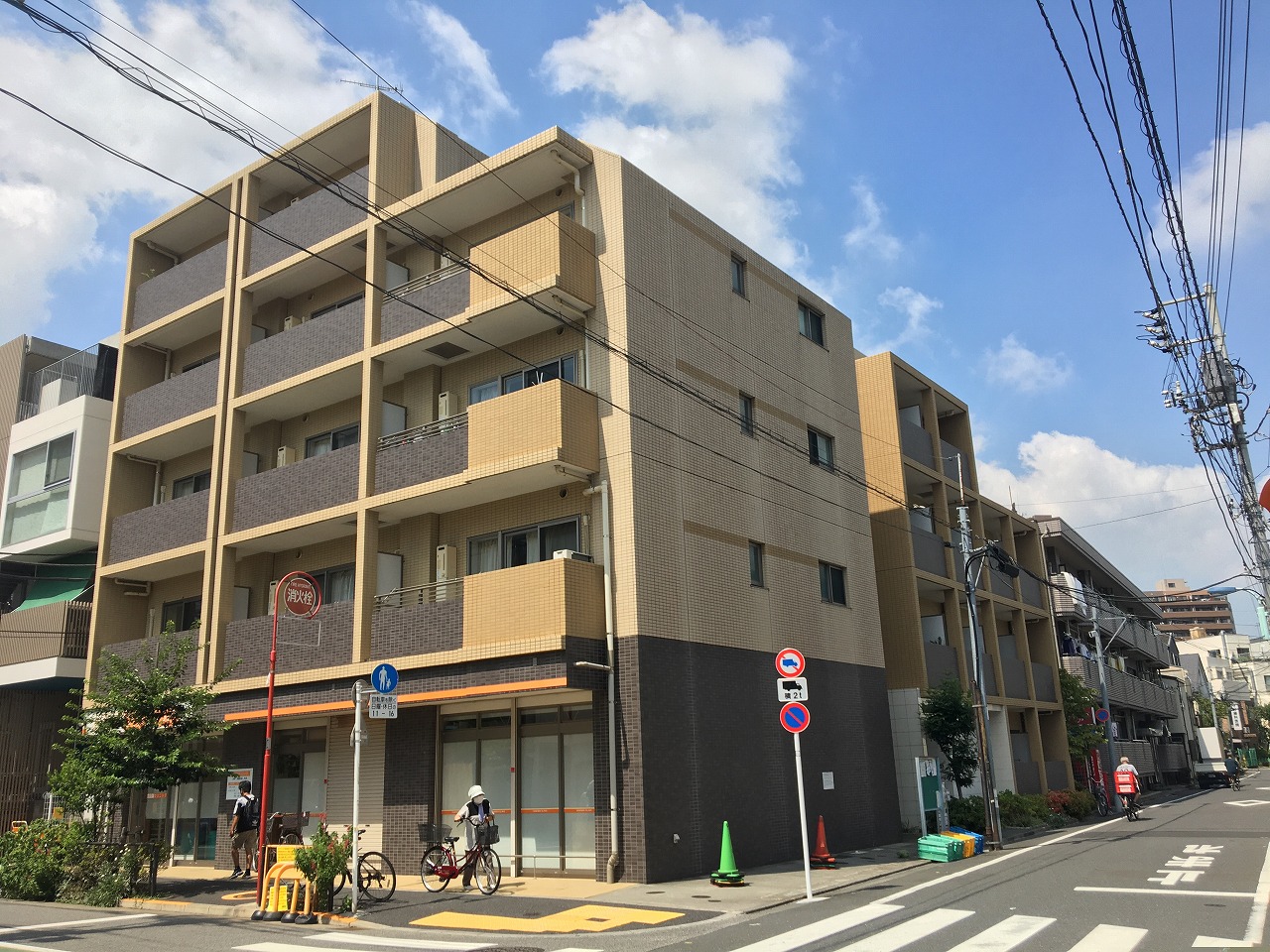 建物外観