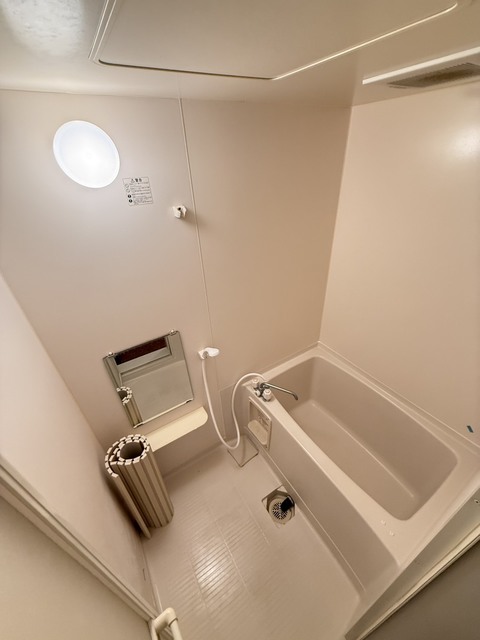 バス・シャワールーム　別部屋参考写真です