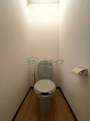 トイレ　クレッシェンドK  (別部屋参考画像)
