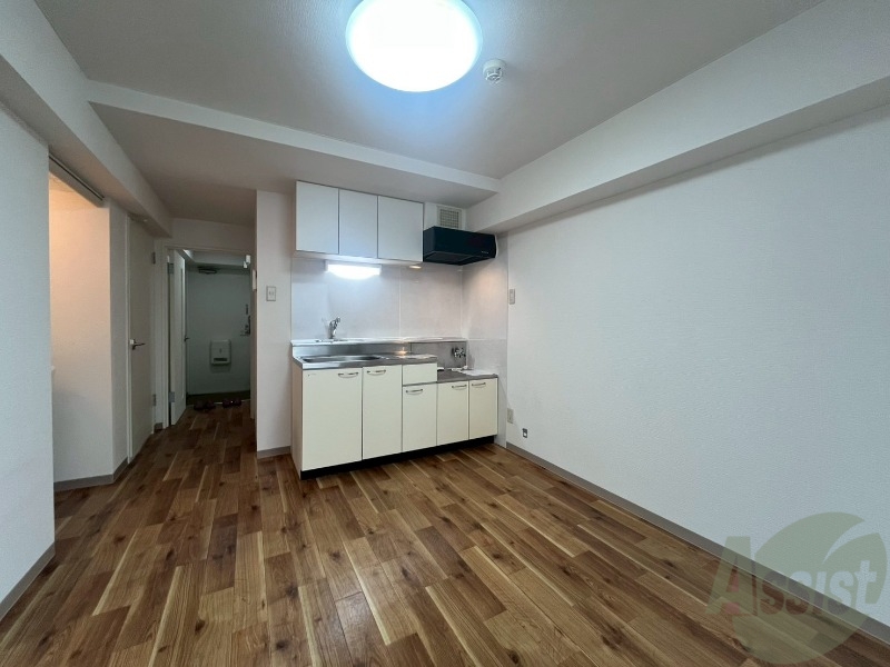 居室・リビング　広くてキレイなお部屋が広がっていて、充実した生活が送れそう。