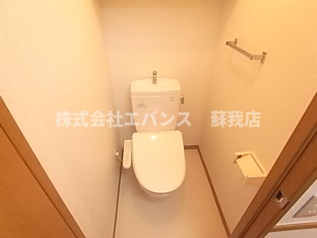 トイレ　清潔感のあるトイレです