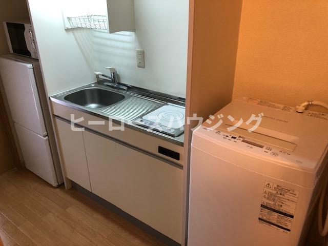 キッチン　※同タイプの写真となり、実際のお部屋とは異なる場合があります