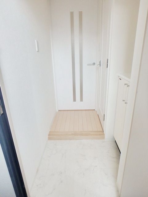玄関　★お問い合わせはタウンハウジングまで★