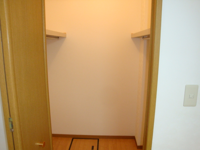 収納　参考、同建物・反転間取りの号室