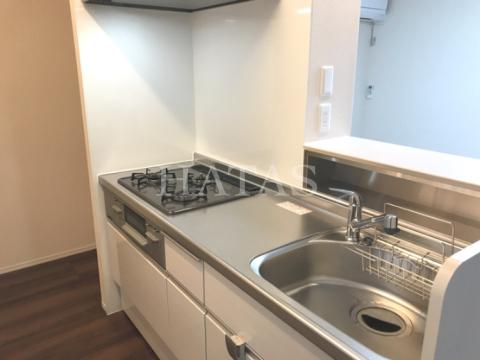 キッチン　同物件別部屋です。