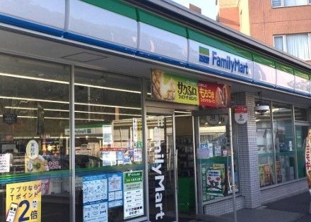 コンビニ　ファミリーマート瑞穂内方町店（コンビニ）まで680m