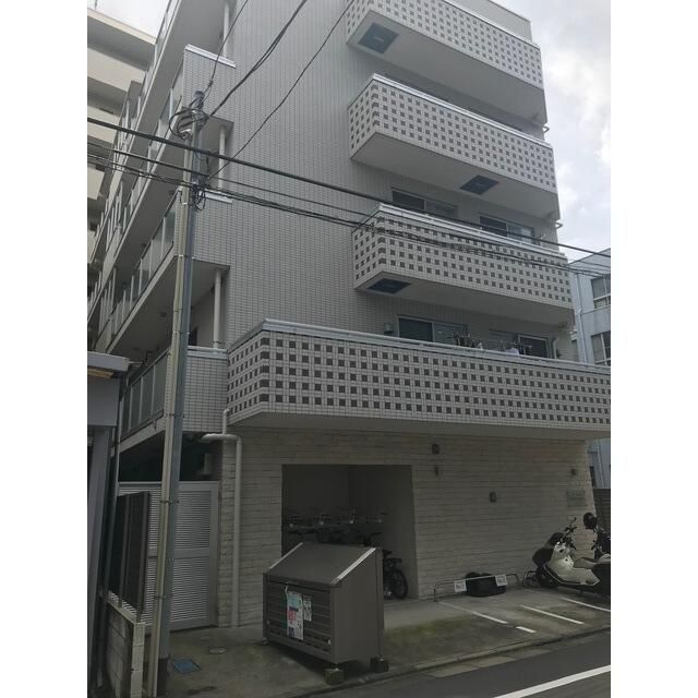ブランドール都立大の外観写真