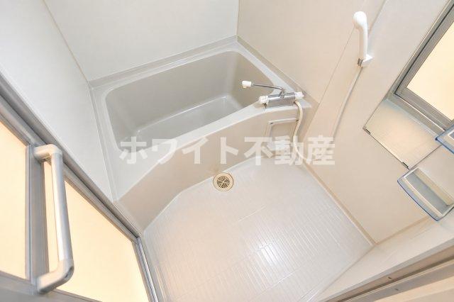 ＪＲ大阪環状線 玉造駅 徒歩5分 11階建 築18年の風呂写真