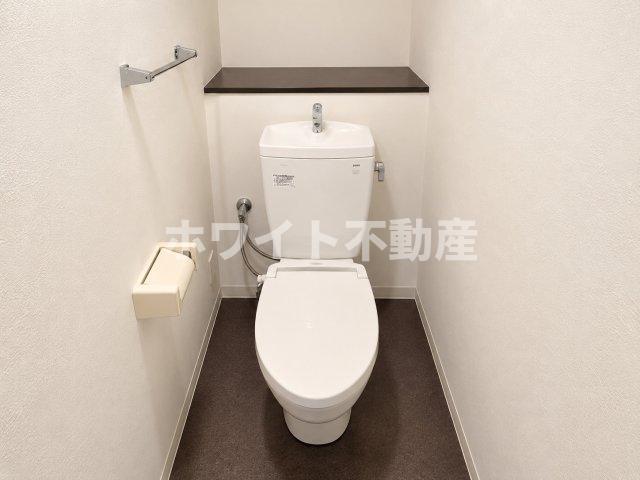 ＪＲ大阪環状線 玉造駅 徒歩5分 11階建 築18年のトイレ写真