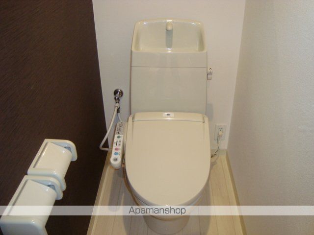 WISTERIA IIのトイレ写真