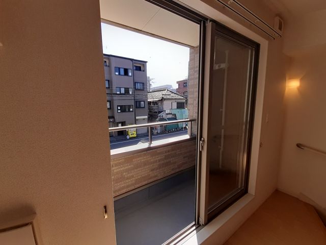 地下鉄四つ橋線 玉出駅 徒歩9分 3階建 築11年の内装写真