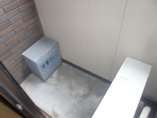 東京メトロ丸ノ内線 新中野駅 徒歩8分 3階建 築26年の内装写真