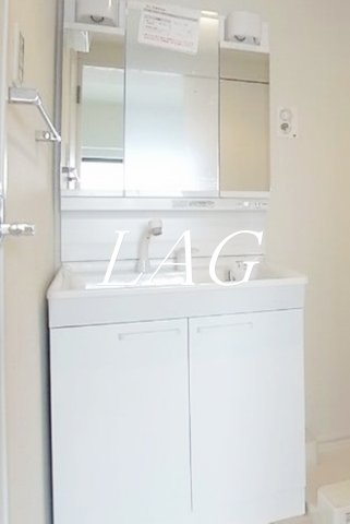 洗面設備　独立洗面台です。