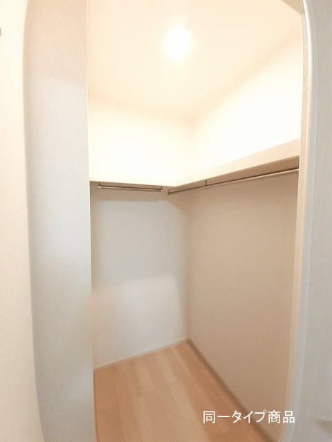 ＪＲ信越本線 新潟駅 徒歩18分 2階建 新築の内装写真
