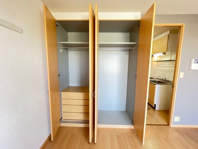 収納　クローゼット