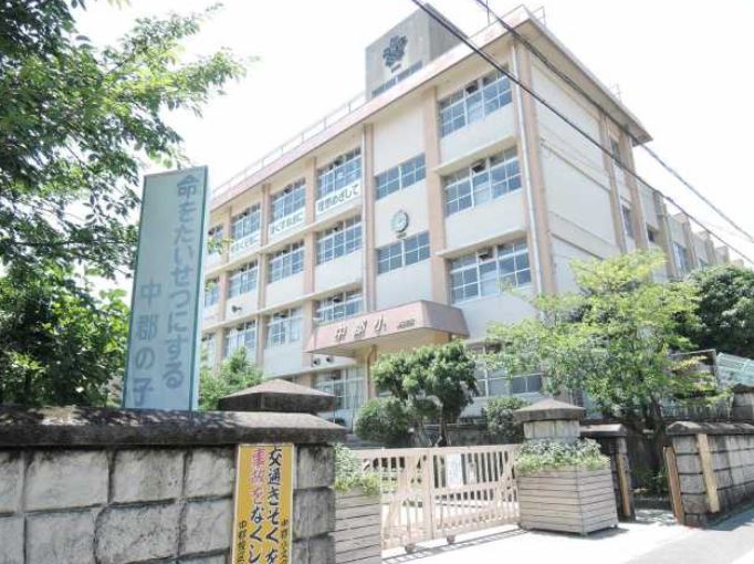 小学校　鹿児島市立中郡小学校（小学校）まで393m