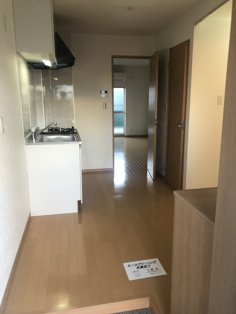 今川ビルの玄関写真