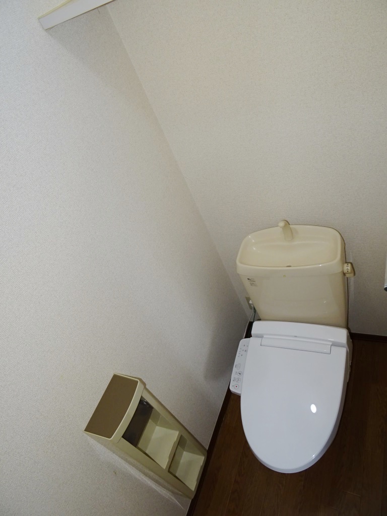 トイレ　シャワー付きトイレ