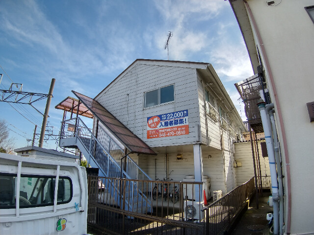 サンハウス川角の建物外観