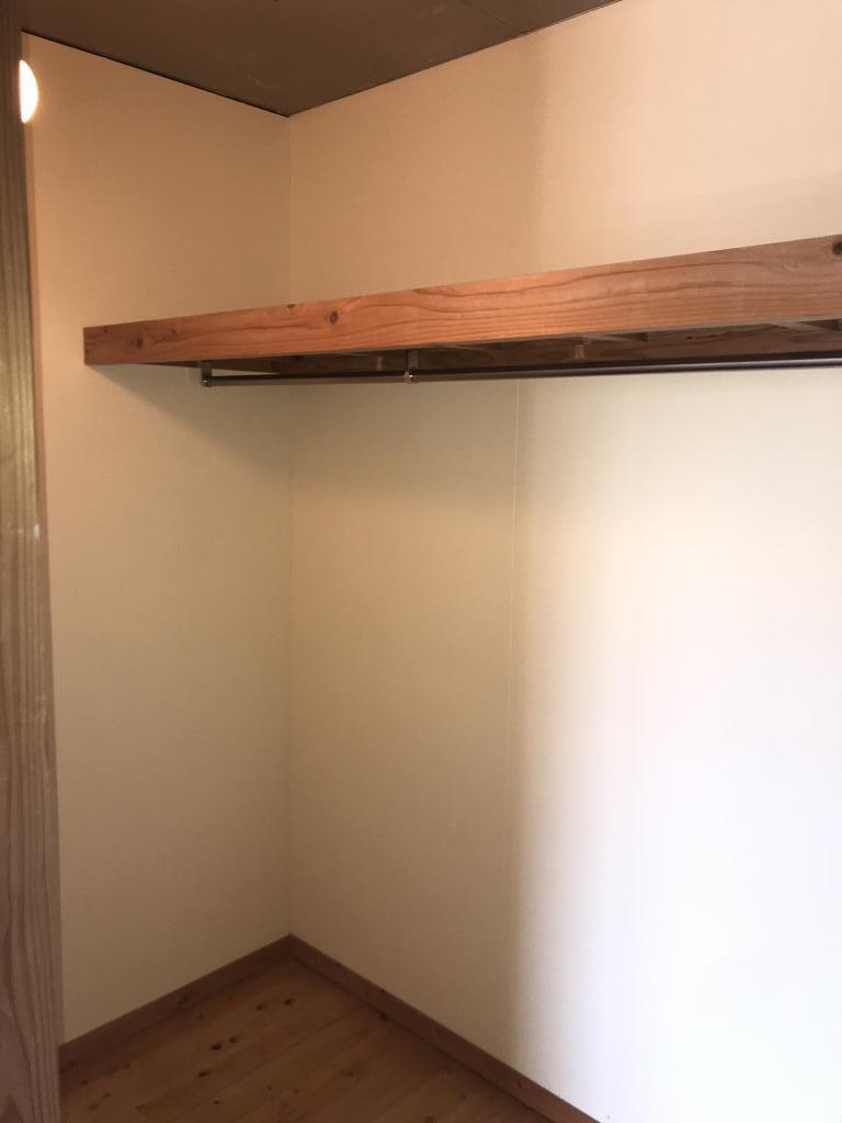 収納　ウオークインクローゼット