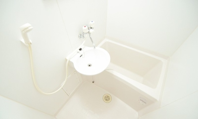 洗面設備　同物件、別号室のものです。