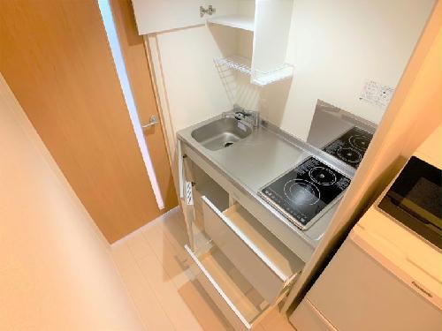 キッチン　（反転あり）設備・使用は号室により異なり現況を優先致します。