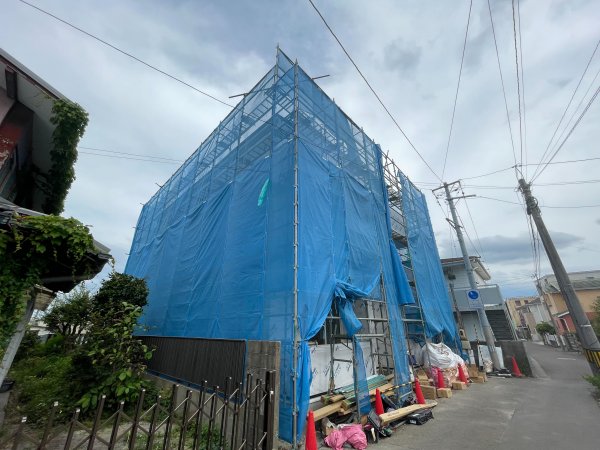 【ステラ薬師堂の建物外観】