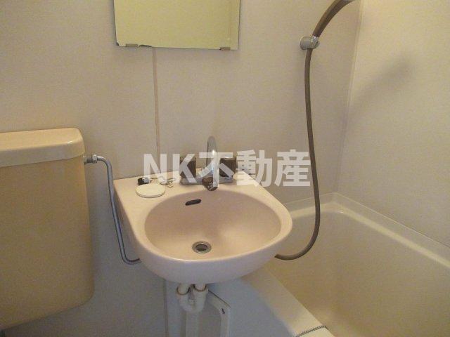 洗面設備　洗面です