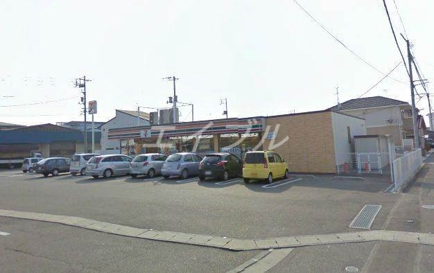 コンビニ　セブンイレブン岡山福田店（コンビニ）まで731m