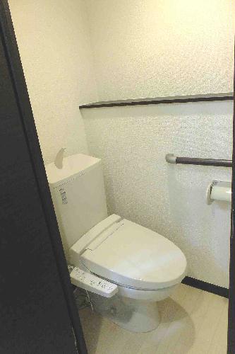 トイレ　２階手摺無し