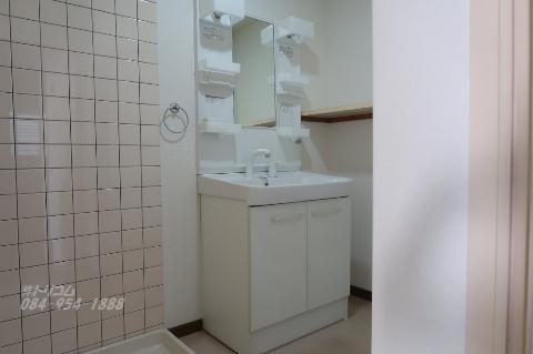 洗面設備　洗髪洗面化粧台