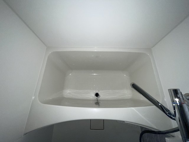 バス・シャワールーム　お風呂で日々の疲れを落としましょう