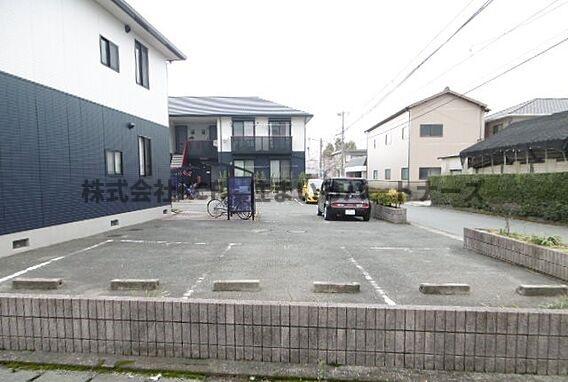 駐車場　カースペースがあります