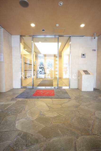 ロビー　高級感がいたるところより感じられますね