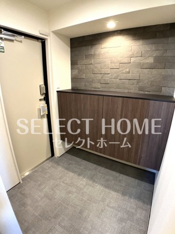 玄関　落ち着いた玄関です