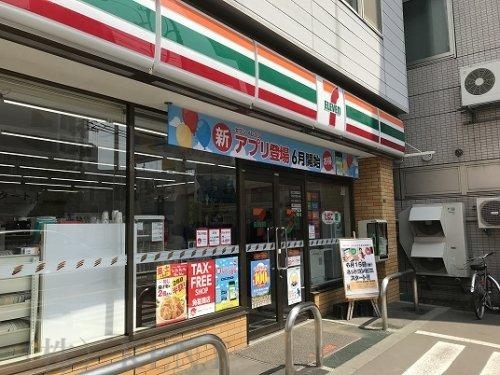 コンビニ　セブンイレブン札幌宮の沢駅前店（コンビニ）まで210m