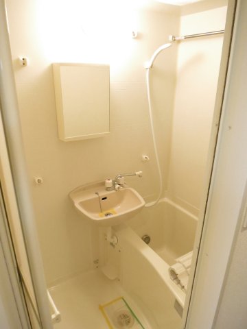 バス・シャワールーム　バス